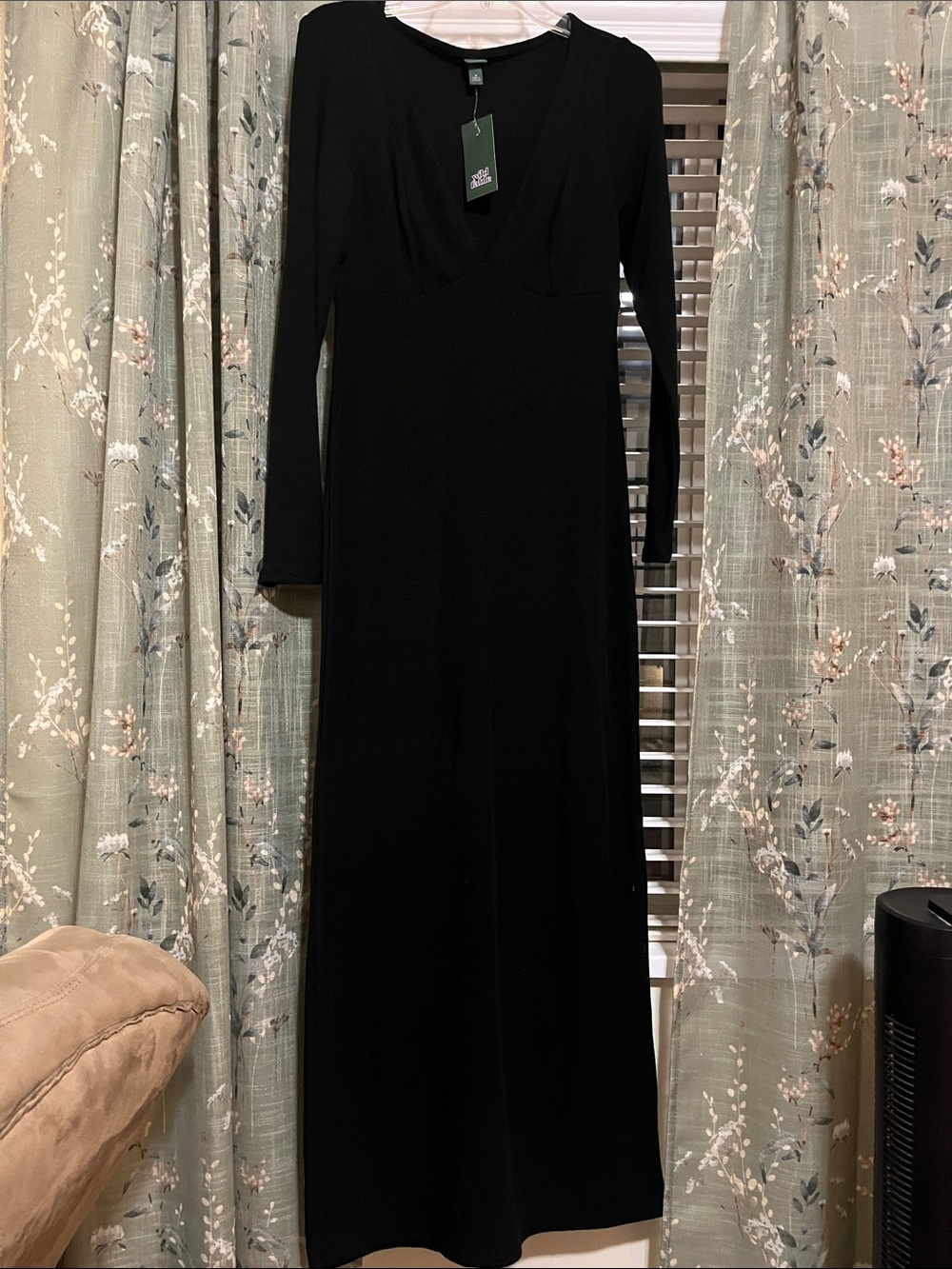 NWT Black Long-Sleeve V-Neck Maxi Dress - Classic Elegant Style